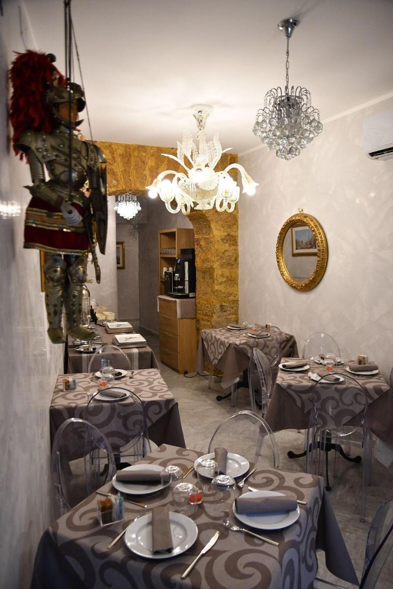 La Serenissima Hotel Palermo Luaran gambar